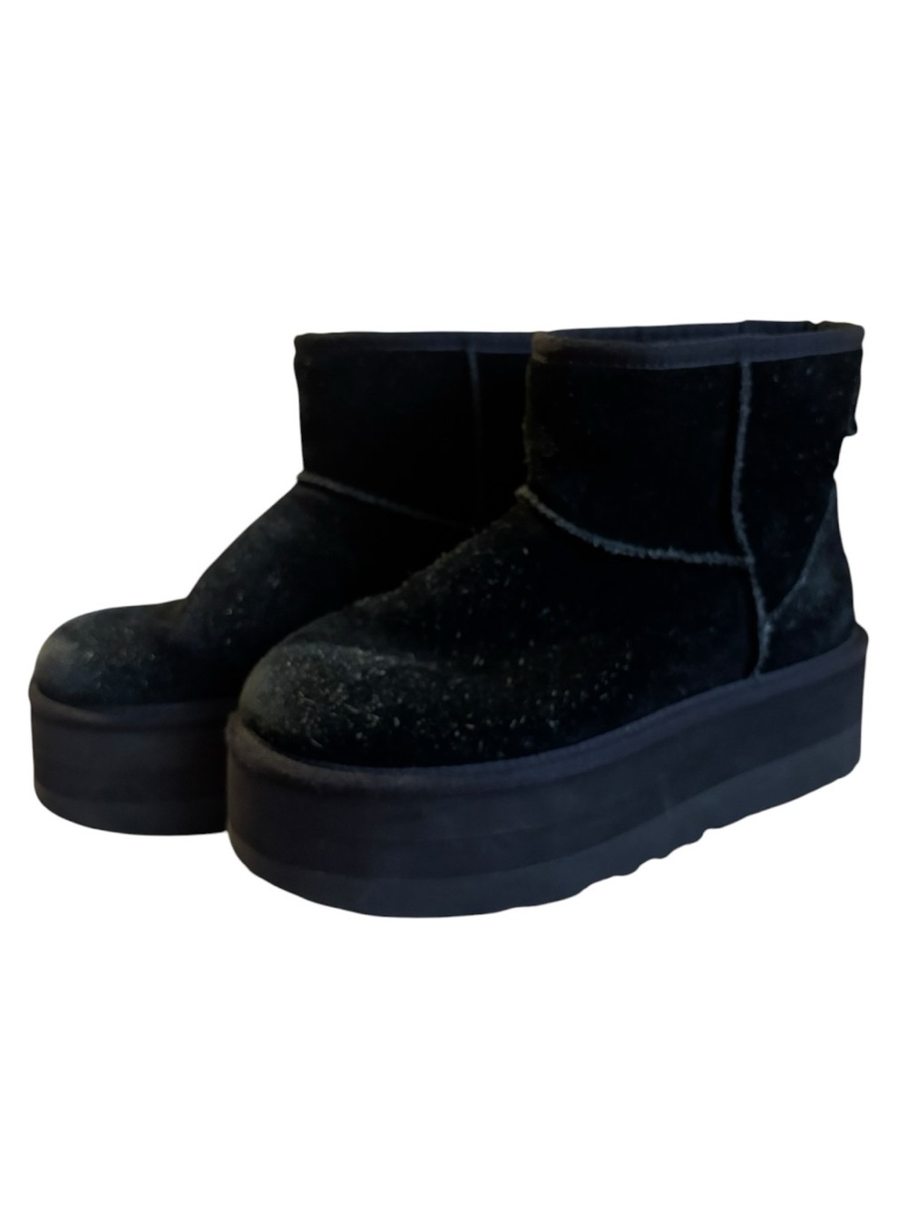 UGG Classic Ultra Mini Platform Boots - Picture 2 of 8